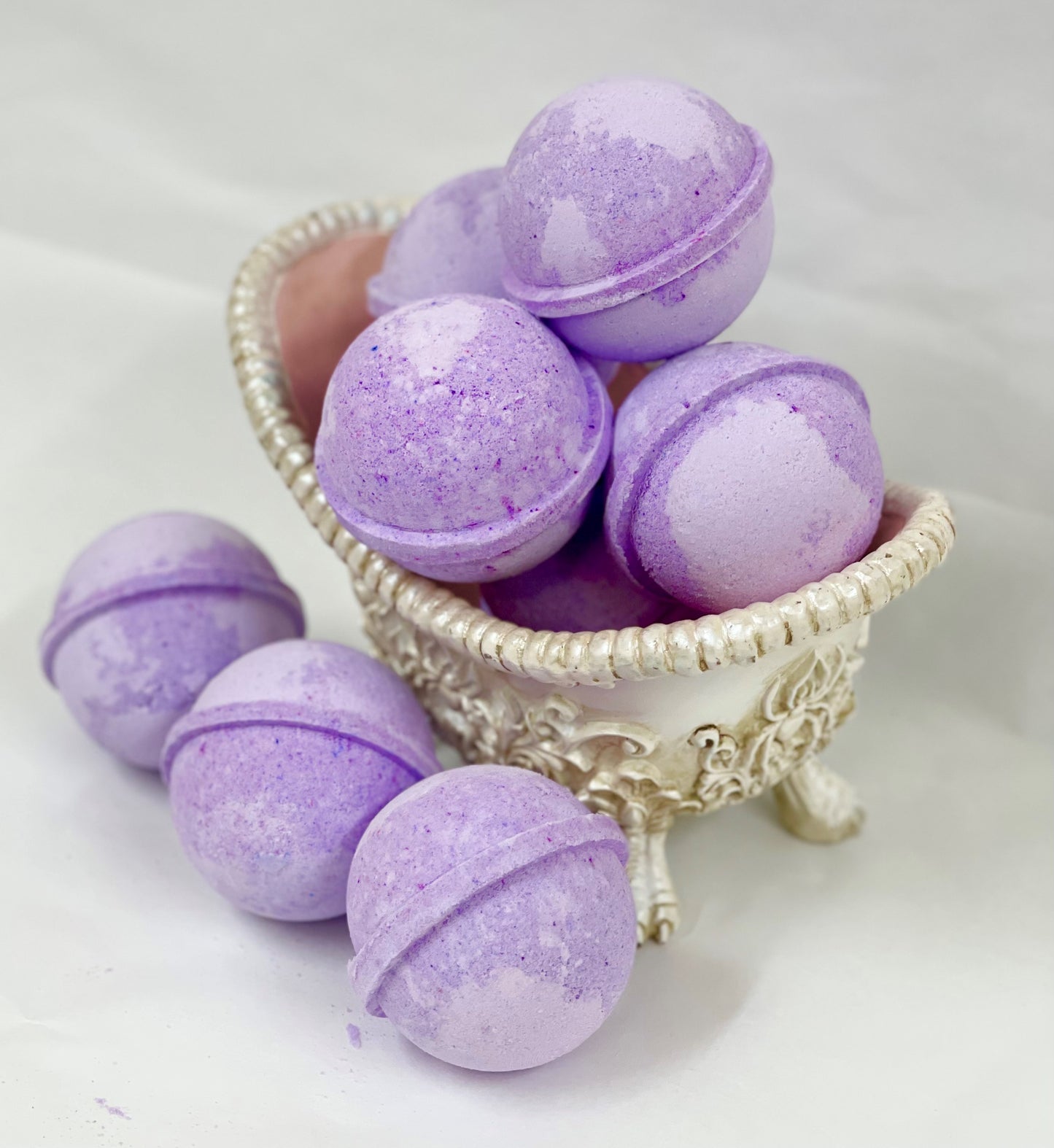 Luxurious Bath Bombs
